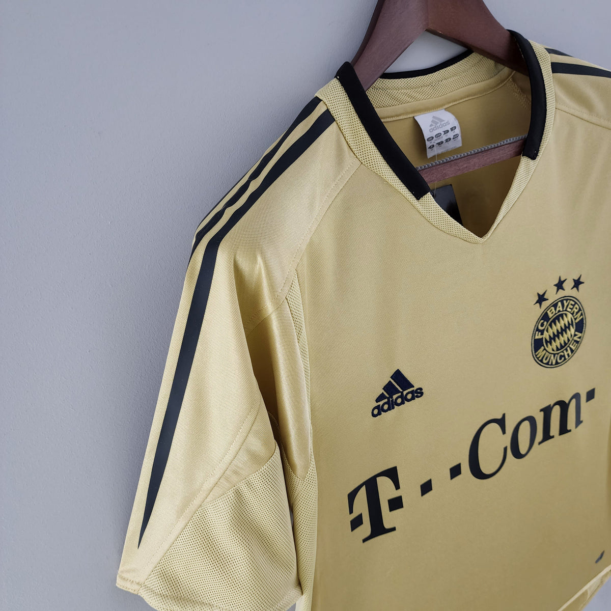 BAYERN MÚNICH I 2004 HOMBRE (RETRO)