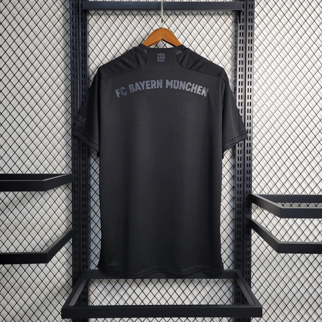 23/24 BAYERN MUNICH ALL BLACK