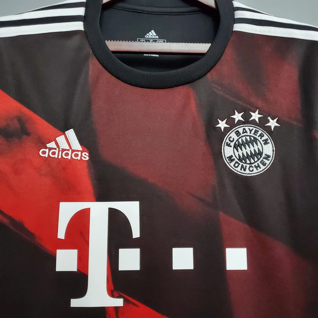 20/21 BAYERN MUNICH THIRD AWAY RETRO
