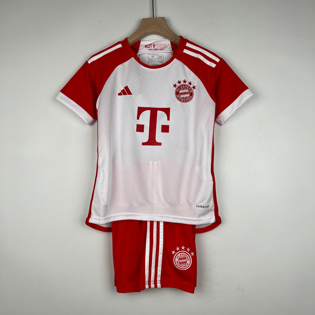 KIT INFANTIL BAYERN MÚNICH I 23/24