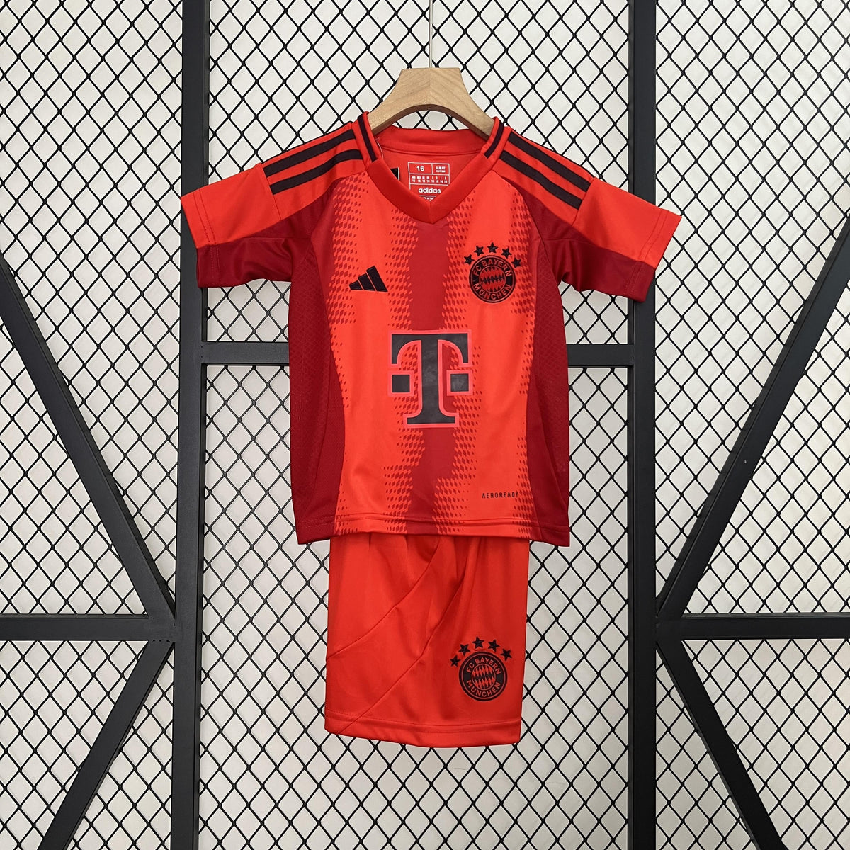 KIT INFANTIL BAYERN MÚNICH I 24/25