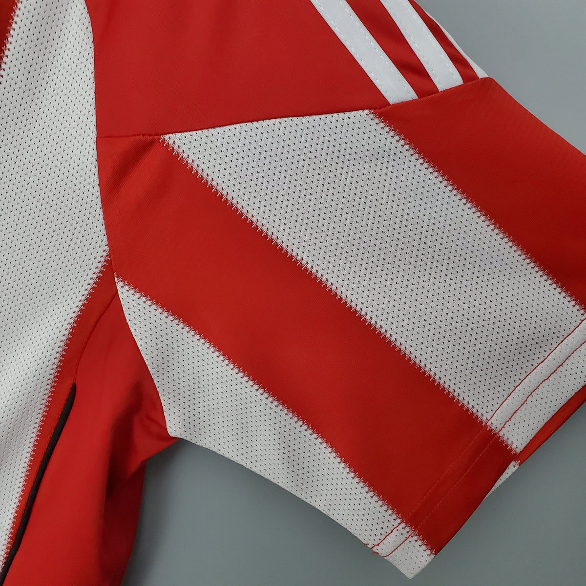 BAYERN MÚNICH I 2010 HOMBRE (RETRO)