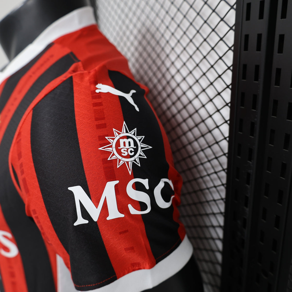 MILAN I 24/25 MEN (PLAYER VERSION)