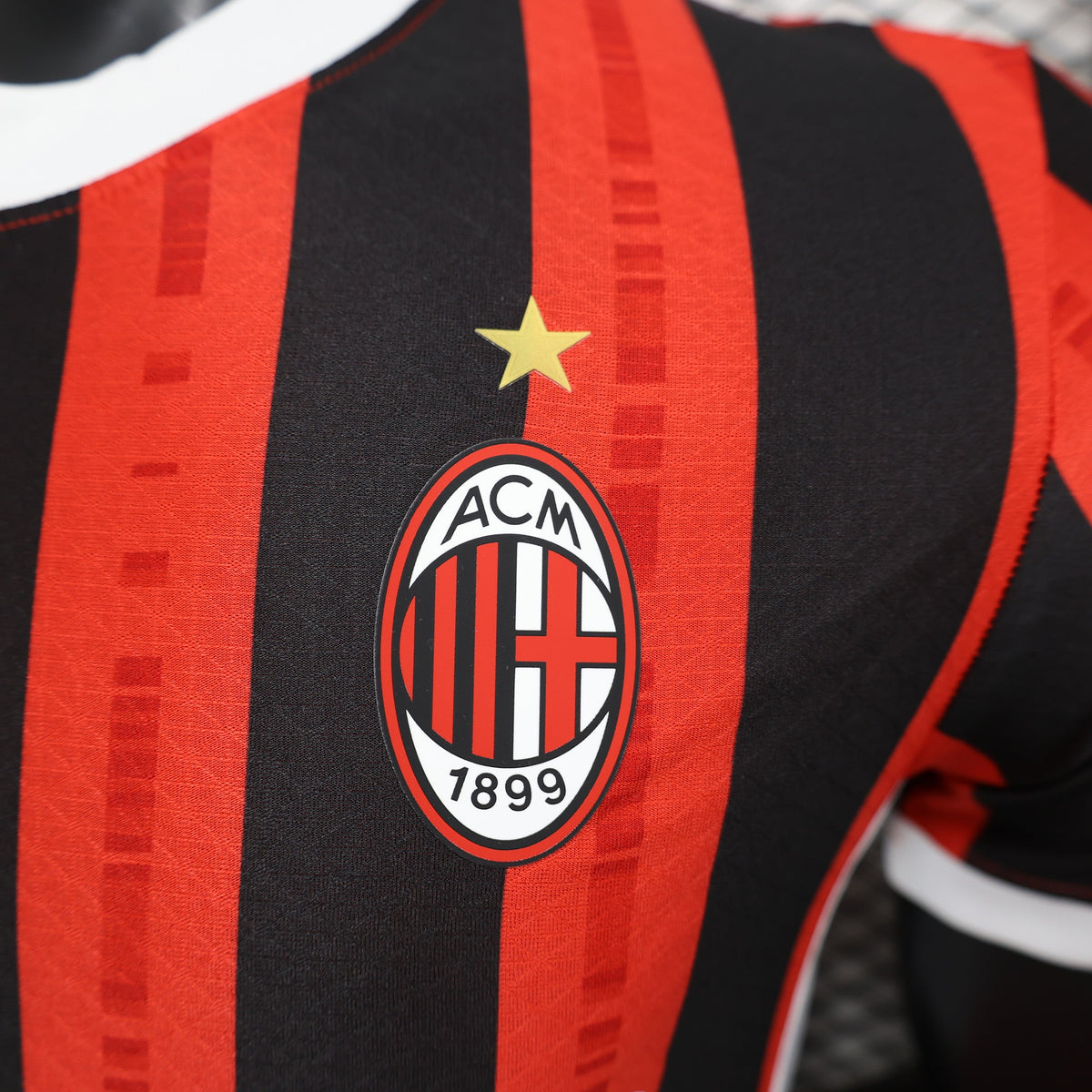 MILAN I 24/25 MEN (PLAYER VERSION)