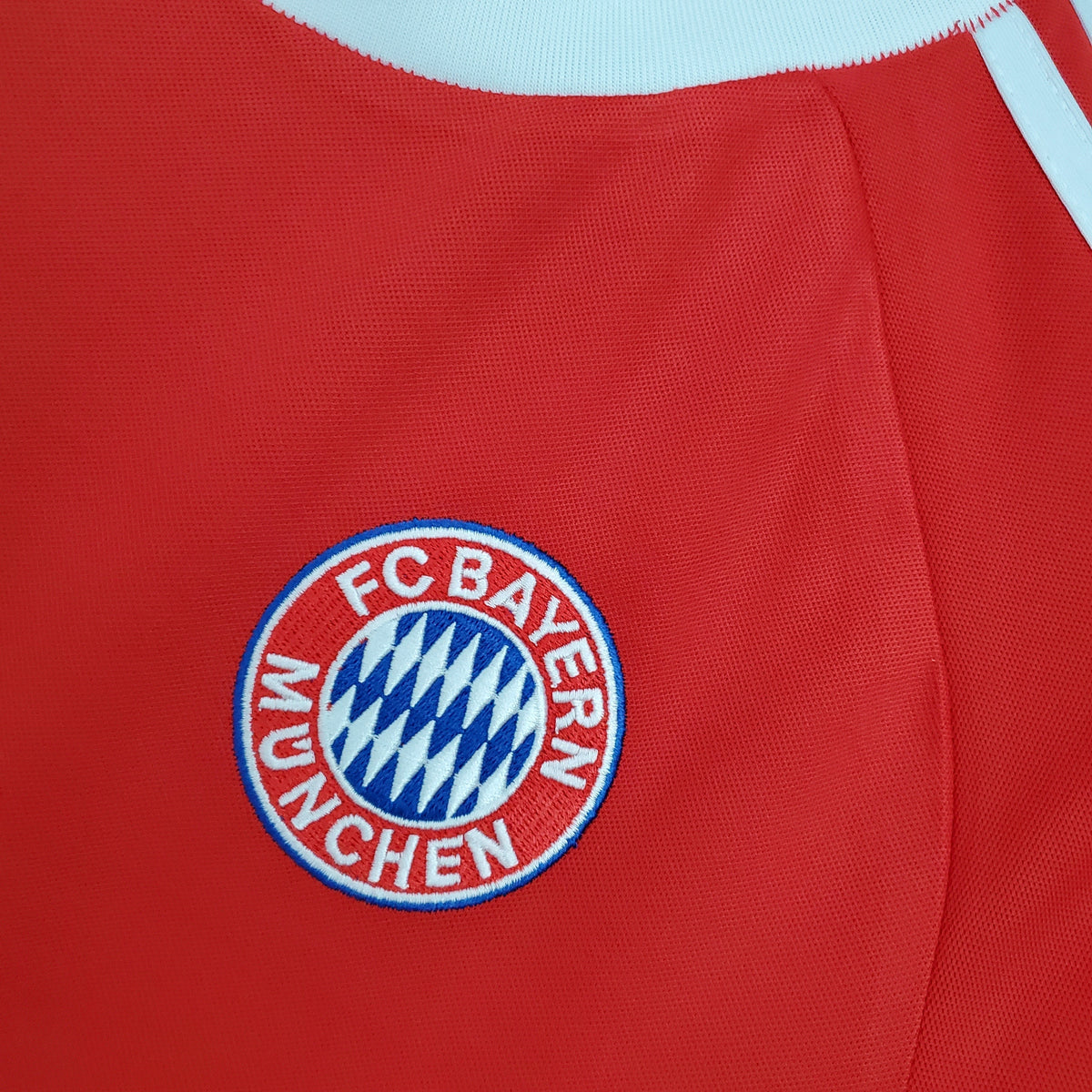 BAYERN MÚNICH I 00/01 HOMBRE (RETRO)