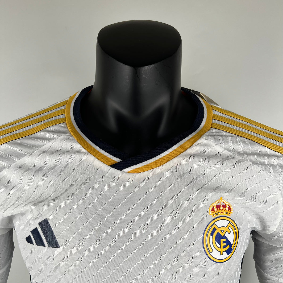 REAL MADRID I 23/24 HOMBRE (VERSIÓN JUGADOR) MANGA LARGA