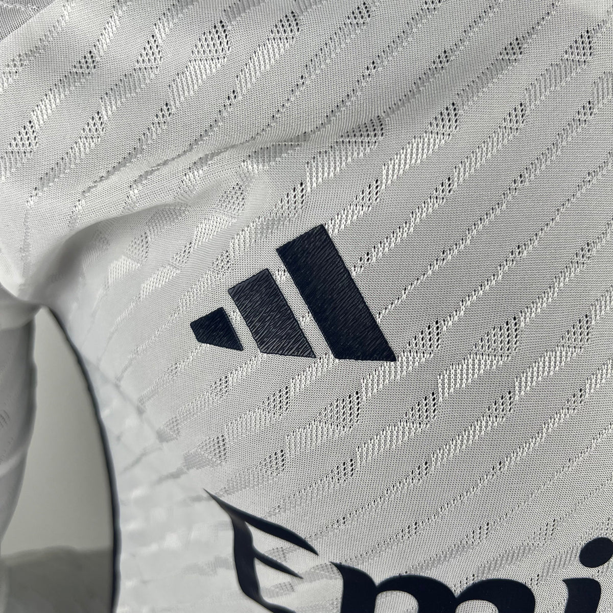 REAL MADRID I 23/24 HOMBRE (VERSIÓN JUGADOR) MANGA LARGA