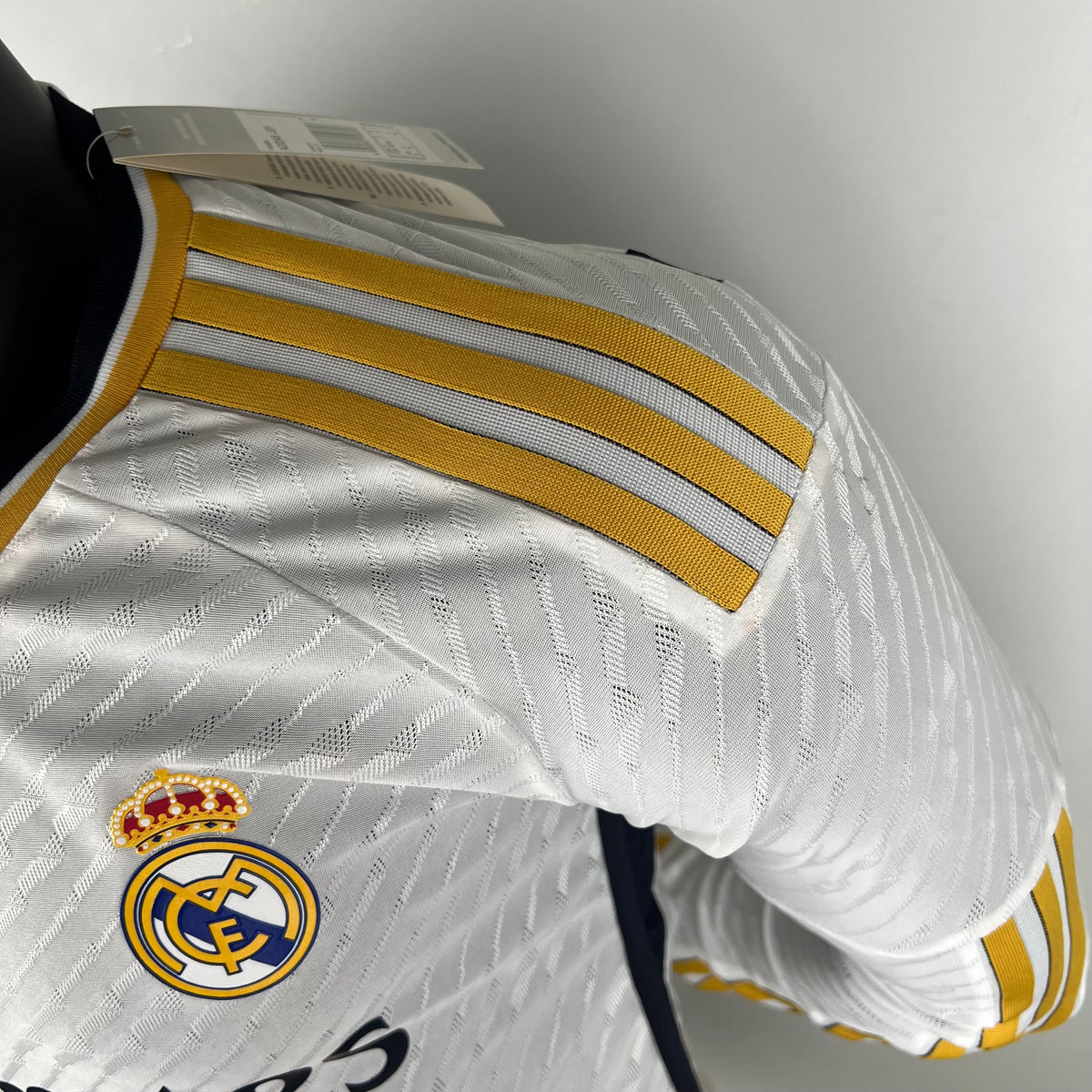 REAL MADRID I 23/24 HOMBRE (VERSIÓN JUGADOR) MANGA LARGA