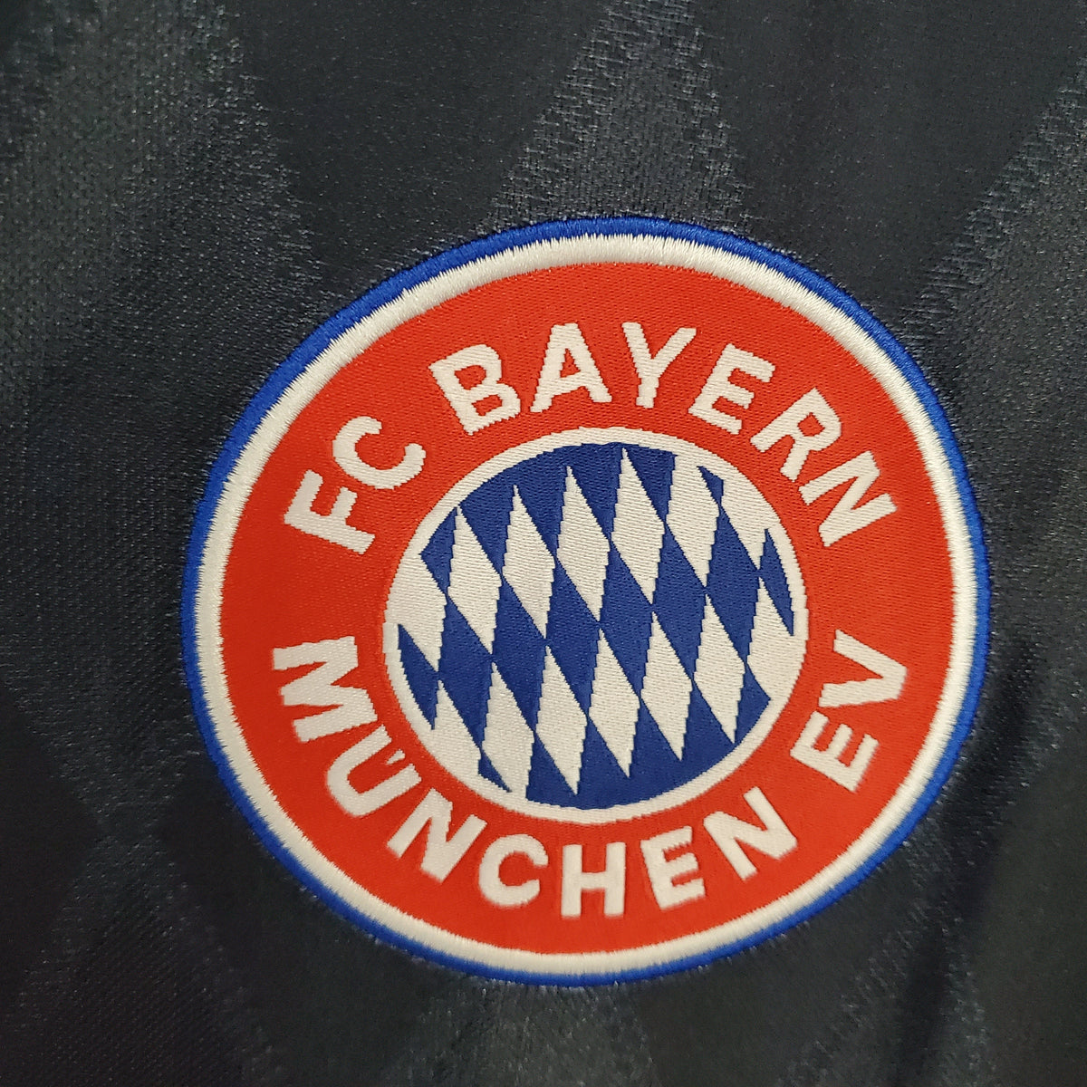 BAYERN MÚNICH I 97/98 HOMBRE (RETRO)