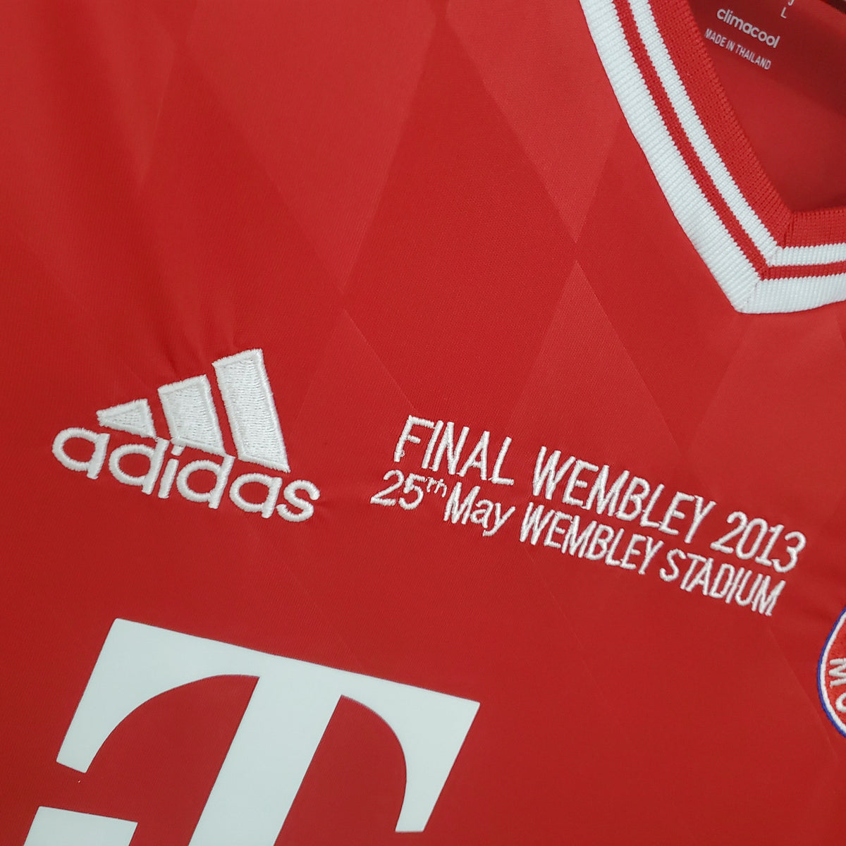 BAYERN MÚNICH I 2013 HOMBRE (RETRO)