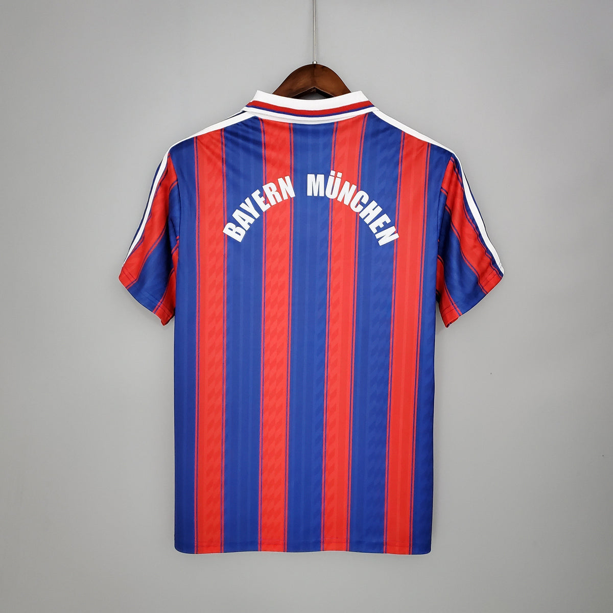 BAYERN MÚNICH I 95 HOMBRES (RETRO)
