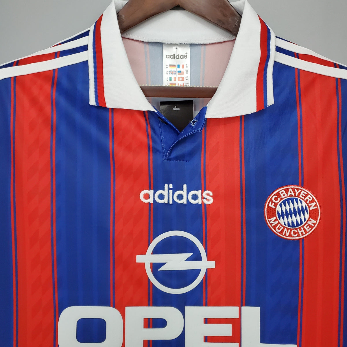 BAYERN MÚNICH I 95 HOMBRES (RETRO)