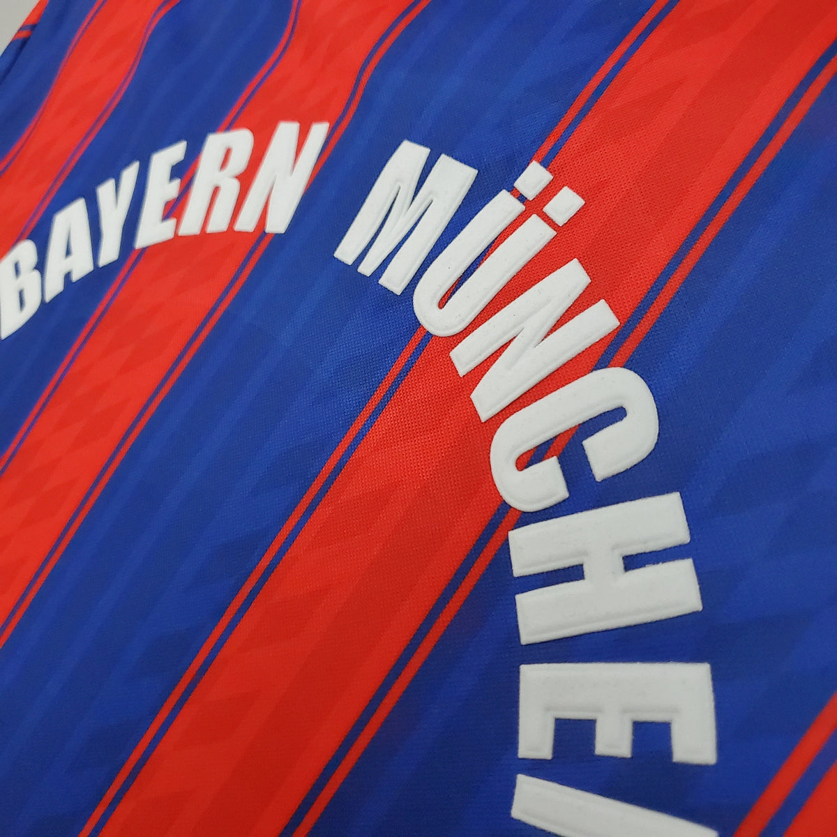 BAYERN MÚNICH I 95 HOMBRES (RETRO)