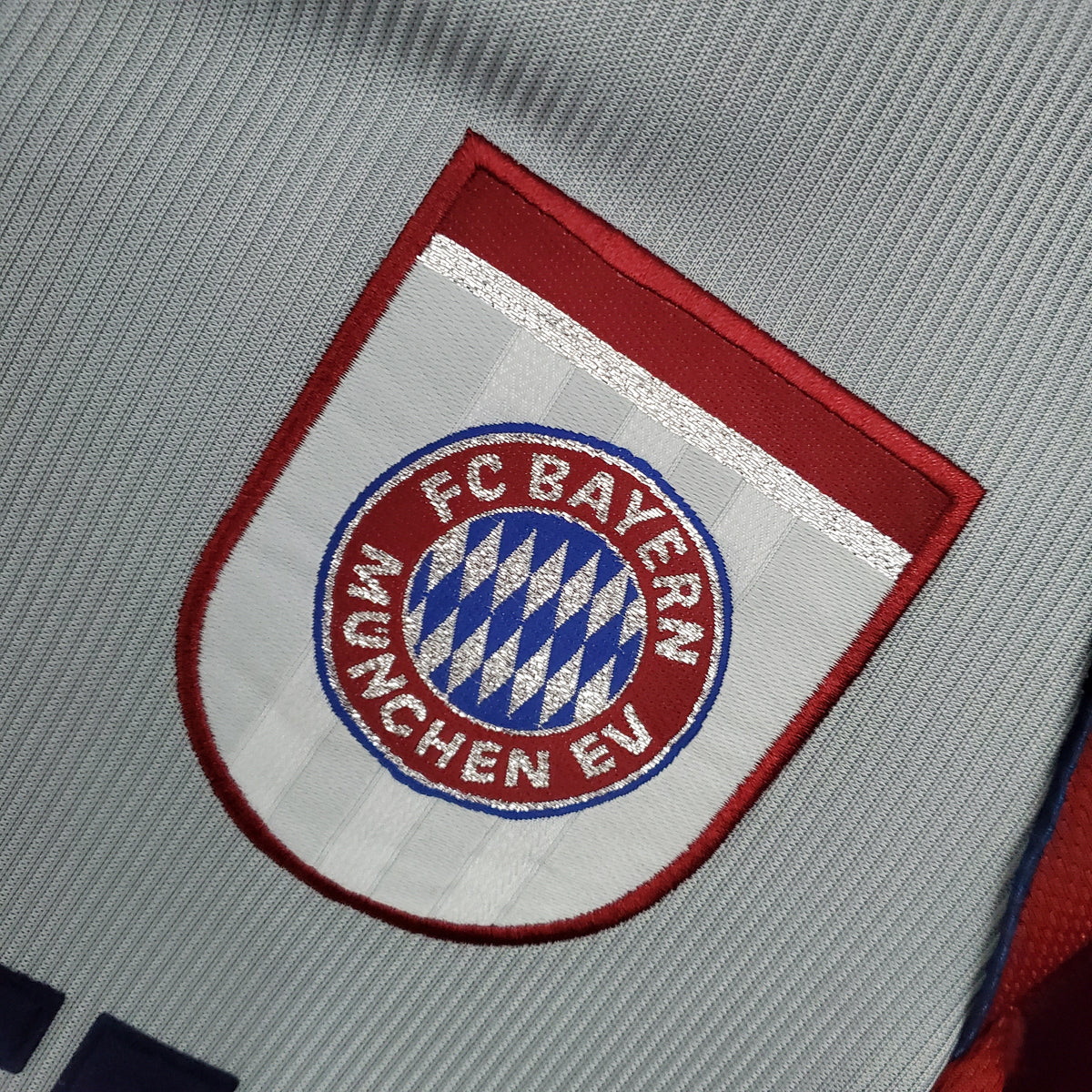 BAYERN MÚNICH I 98/99 HOMBRE (RETRO)