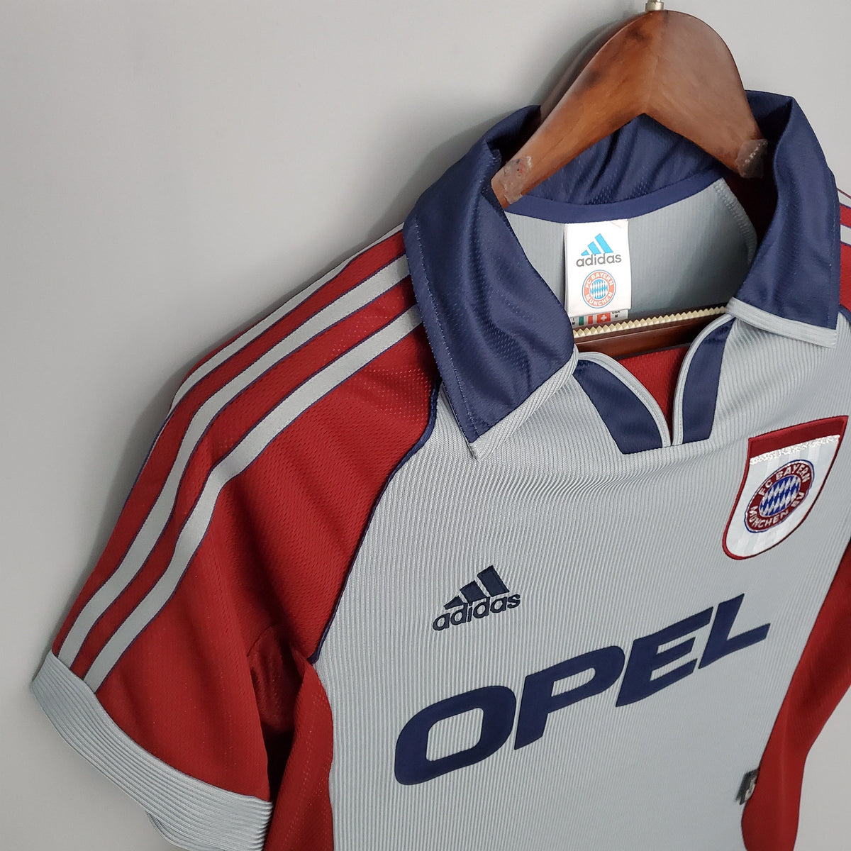 BAYERN MÚNICH I 98/99 HOMBRE (RETRO)