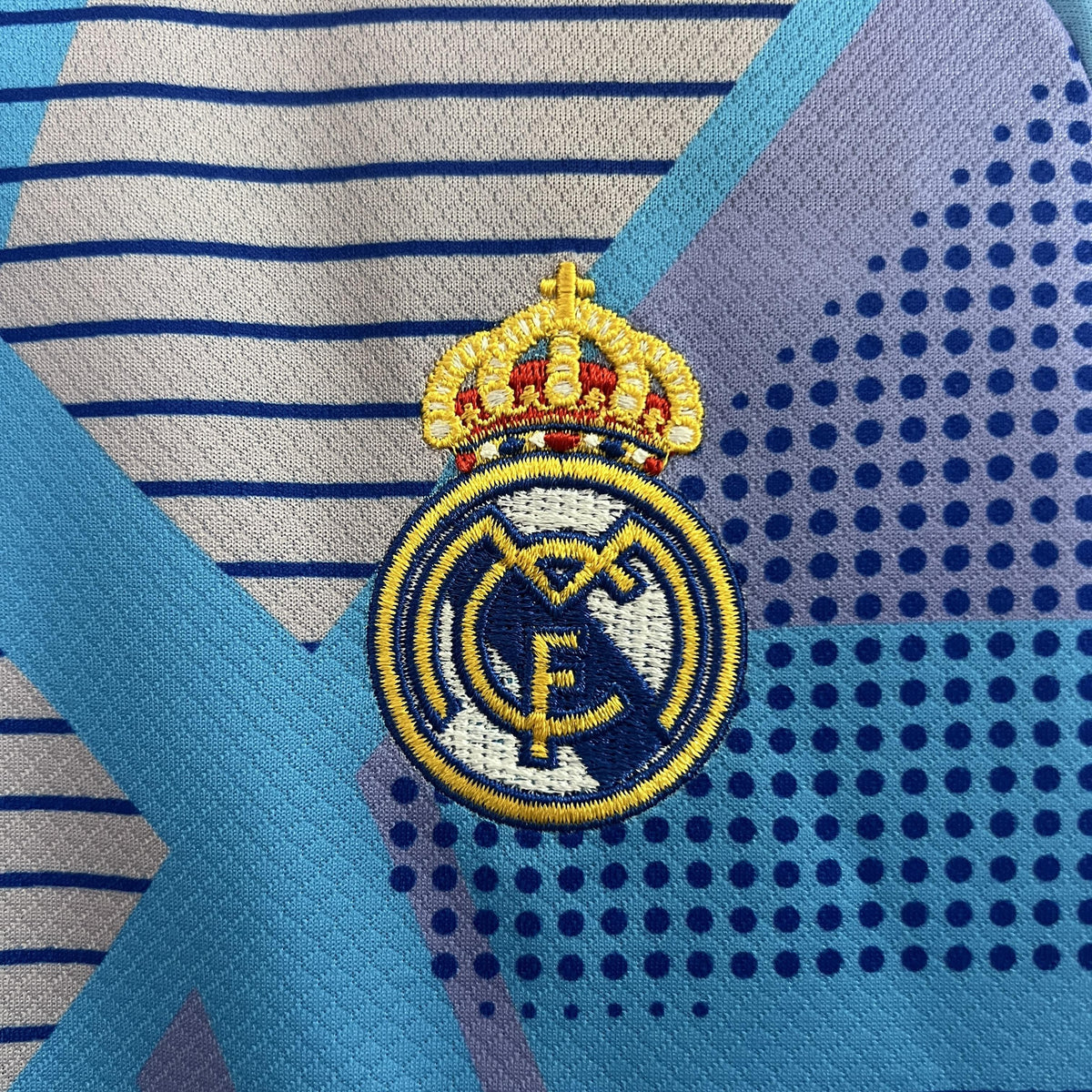 REAL MADRID GOALKEEPER/GOALKEEPER I 24/25 KIDS KIT