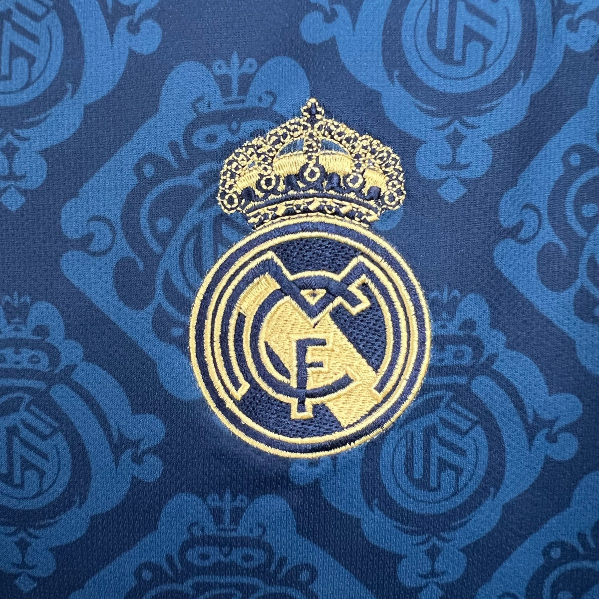 REAL MADRID EDICIÓN ESPECIAL VII 23/24 MASCULINO