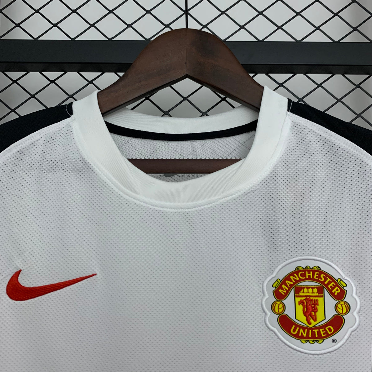 10/11 MANCHESTER UNITED AWAY RETRO