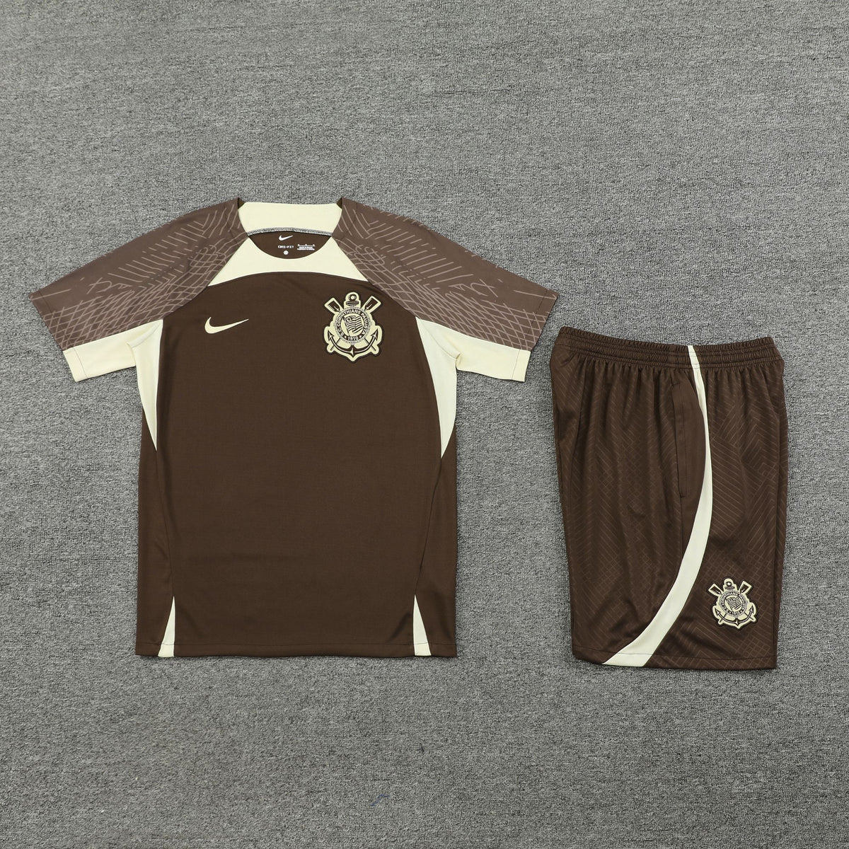 24/25 CORINTHIANS TRAINING SET
