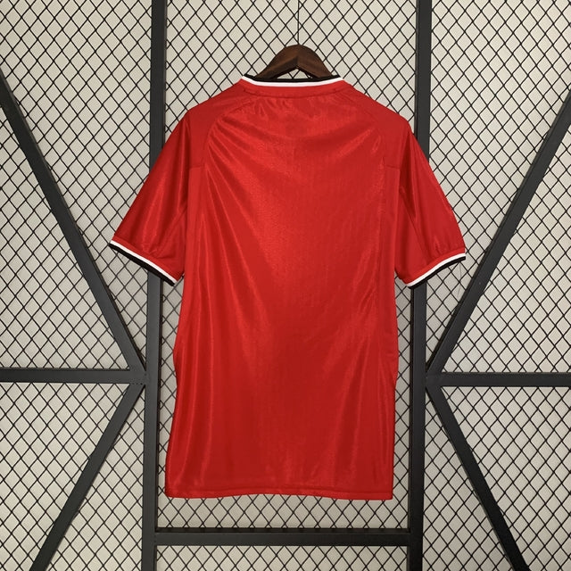 01/02 MANCHESTER UNITED HOME RETRO