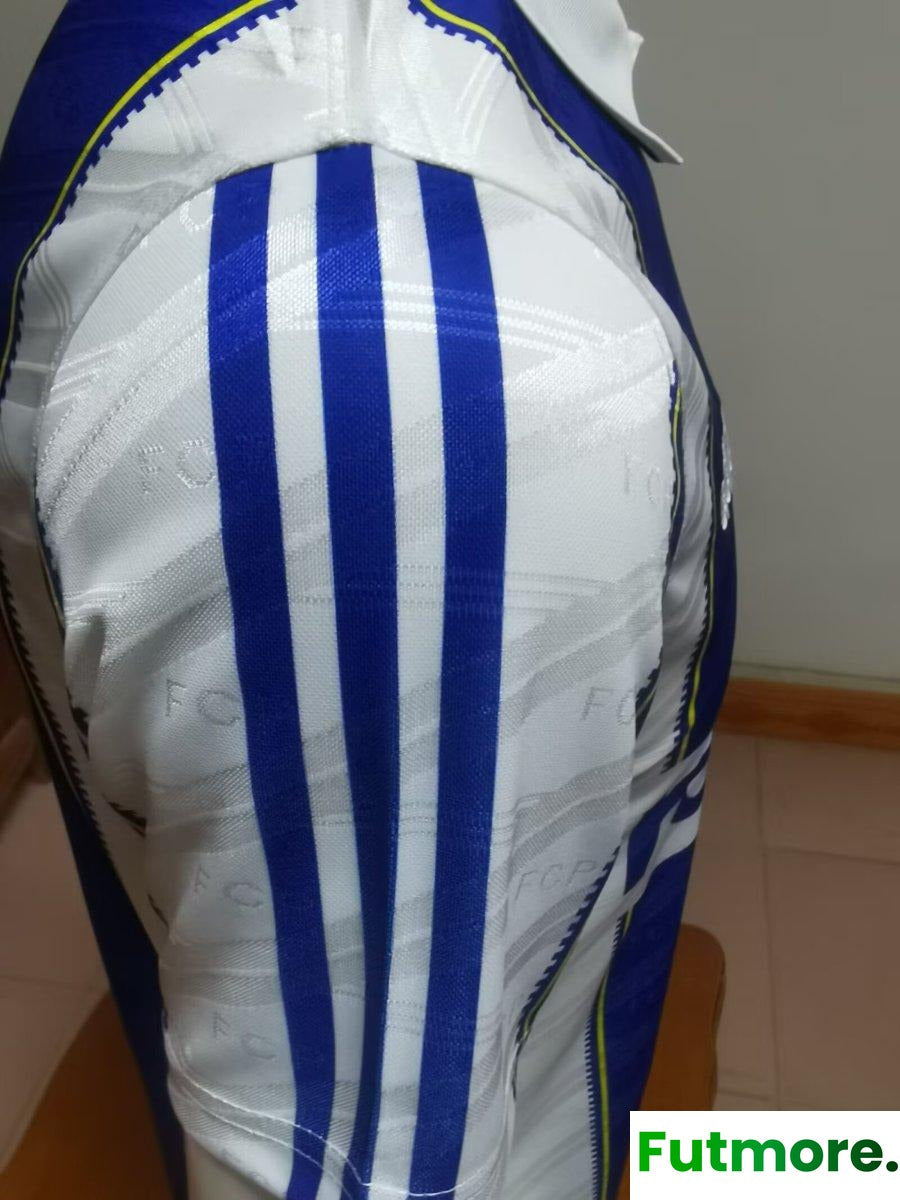 5d813b13e2c562caf14f3d80.jpg